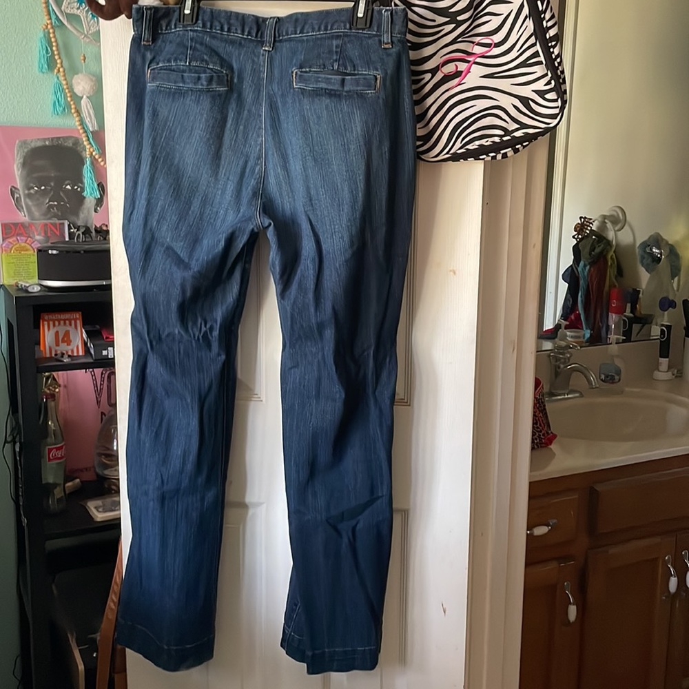 Low Rise. Boot Cut. - Picture 2 of 2